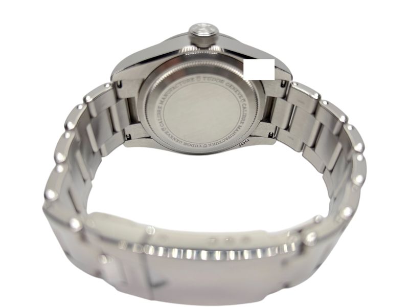 Tudor Black Bay GMT M79830RB-0001